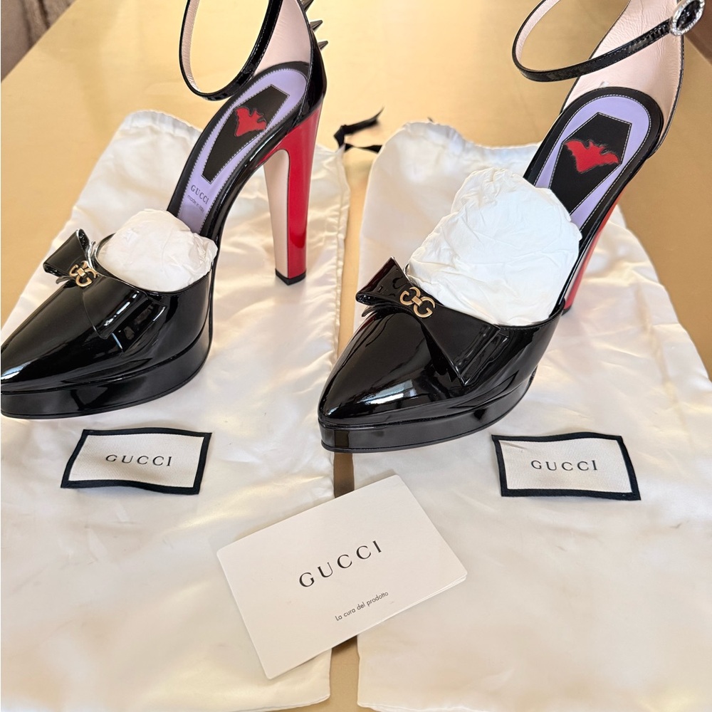 Gucci Patent Crystal GG Bow Sadie Spike Ankle Strap d’Orsay Platform Heel
